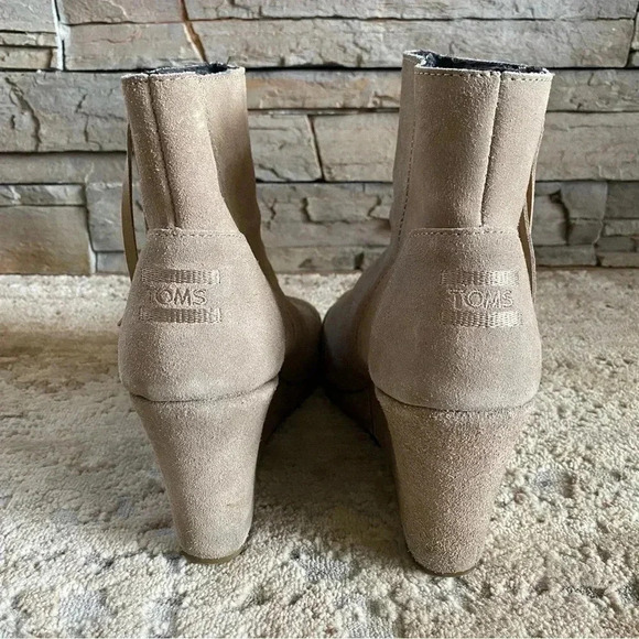 Toms Desert Tan Wedge Suede Leather Booties Ankle Boots Zip Up: 10 - Picture 4 of 10